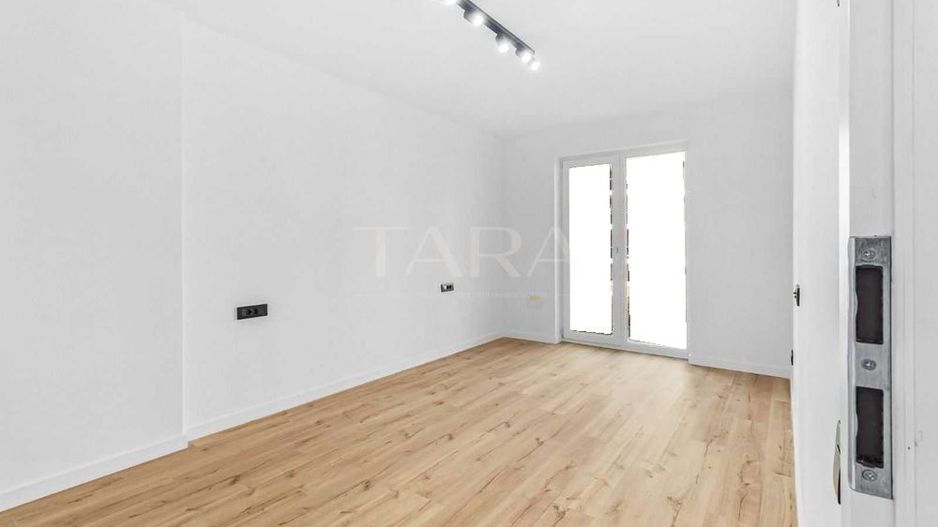 Apartament Modern cu 2 Camere și Terasă – Iris - Poză 2