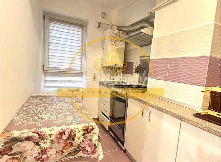 Etaj1/Apartament cu o camera-40mp/Zona Cug! - Poză 3