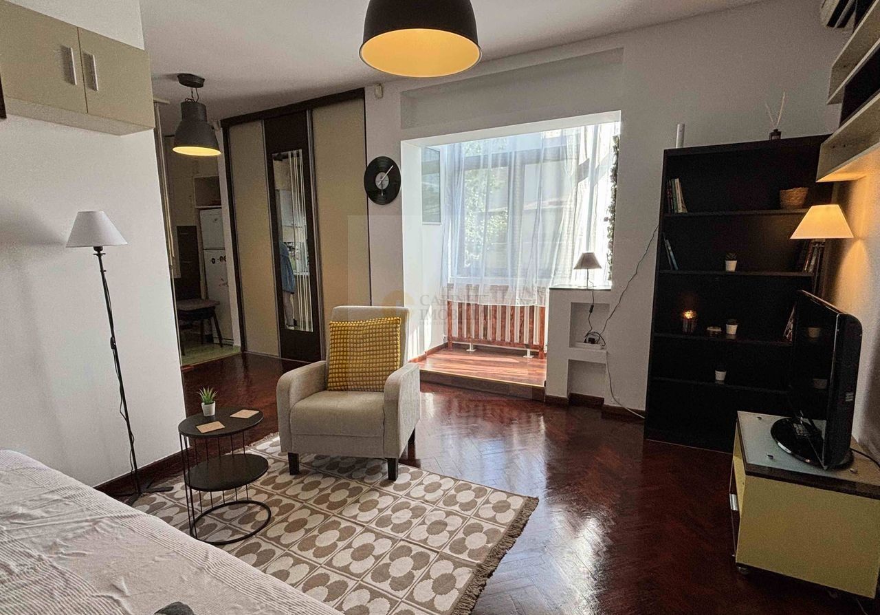 Garsoniera 38mp | Etaj 1/3 | Bloc expertizat | Victoriei - Buzesti - Poză 1