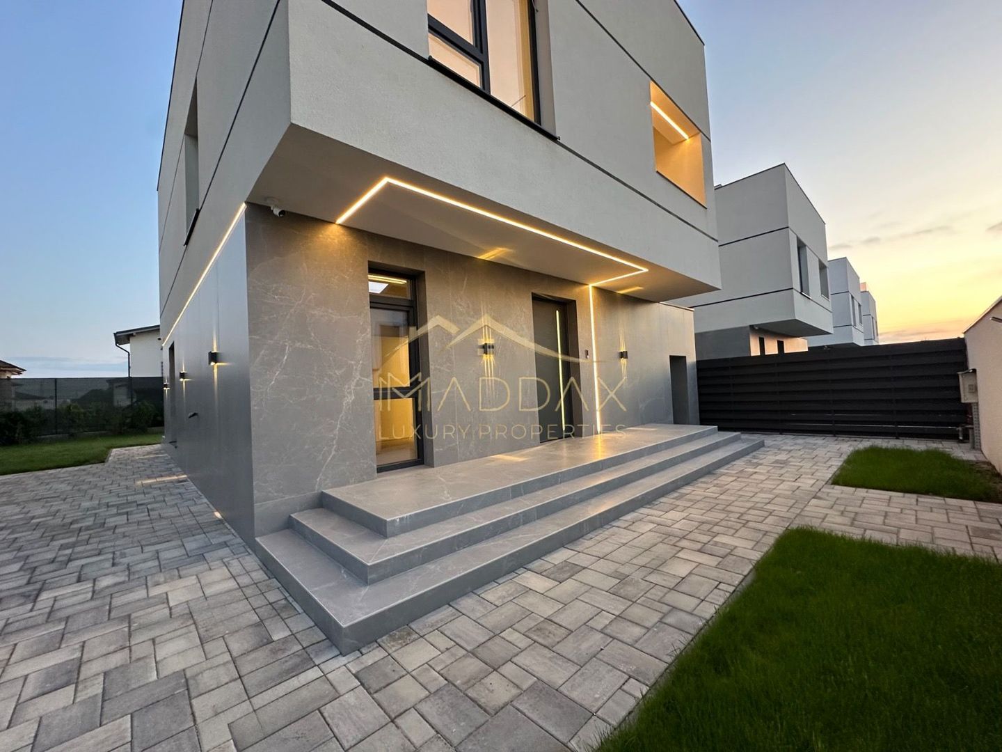 Vila individuala *432mp* + curte // 6 locuri Parcare / Pipera-Tunari - Poză 44