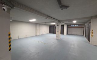 Spatiu subsol 227mp cu parcari subterane si boxe - Poză 10