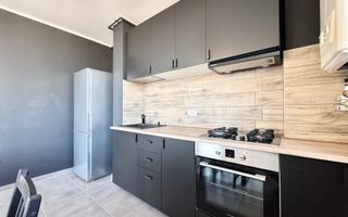 Apartament luminos cu 2 camere, balcon – zona Vox - Poză 13