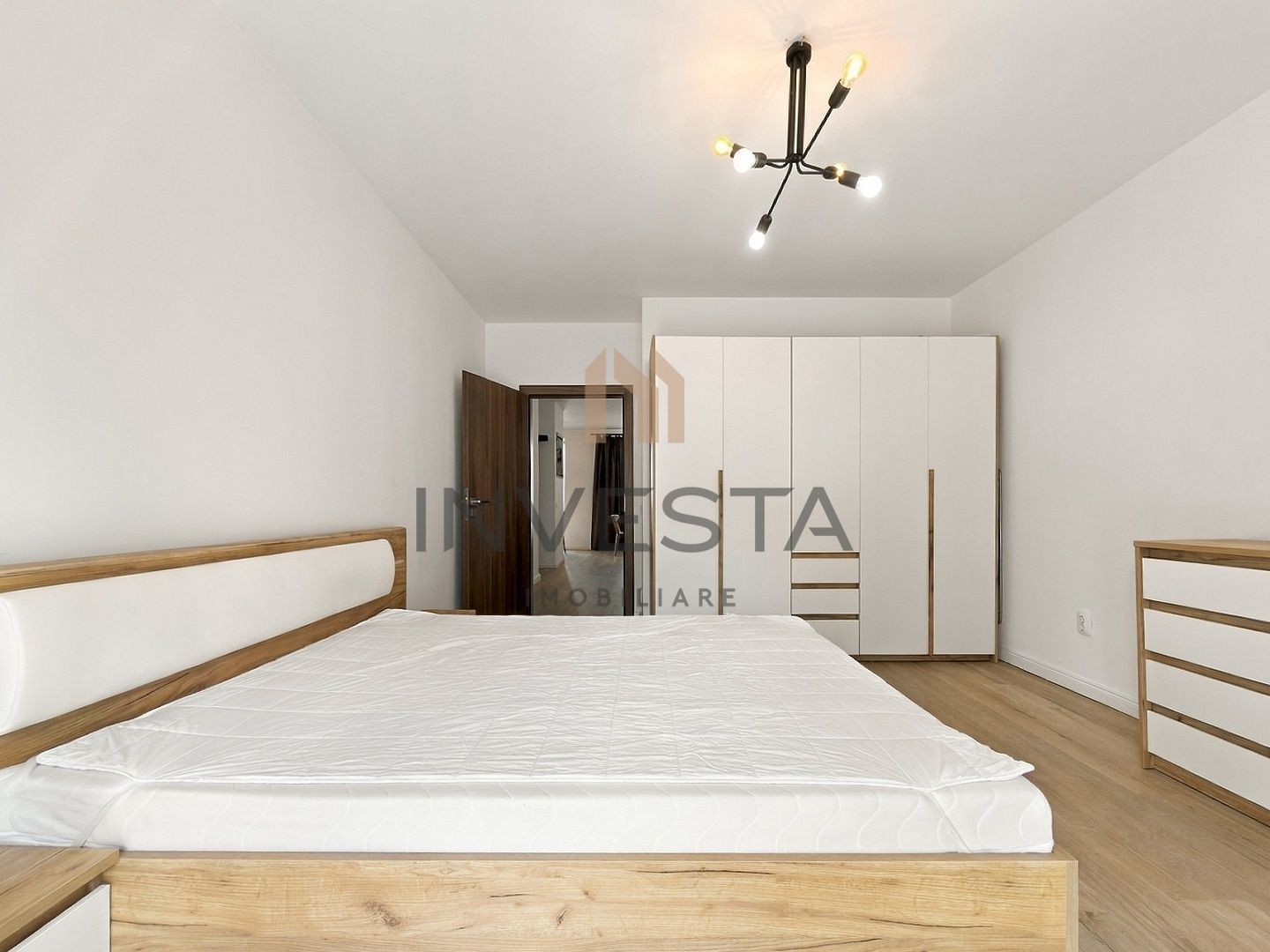 Apartament 2 camere, parcare inclusa etaj intermediar, Andrei Muresanu - Poză 8