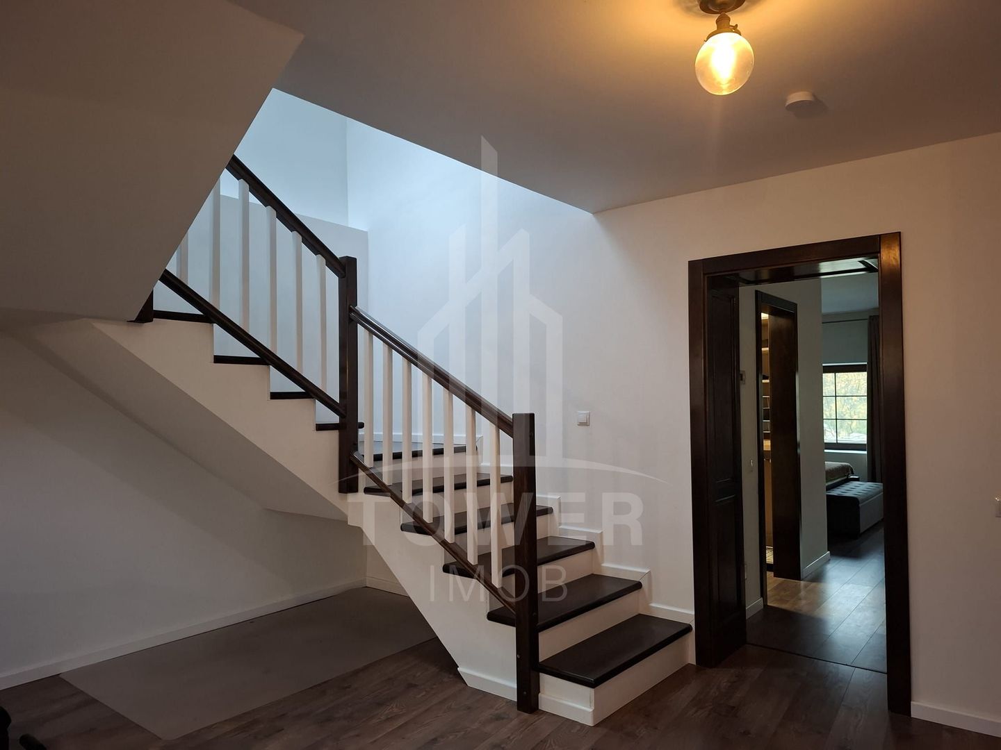 Casă complet renovată de vânzare în Amnaș – la doar 25 km de Sibiu! - Poză 35