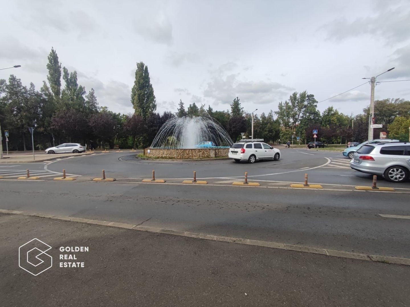 Apartament in centrul Timisoarei, vedere spre Bega, etajul 1 - Poză 7