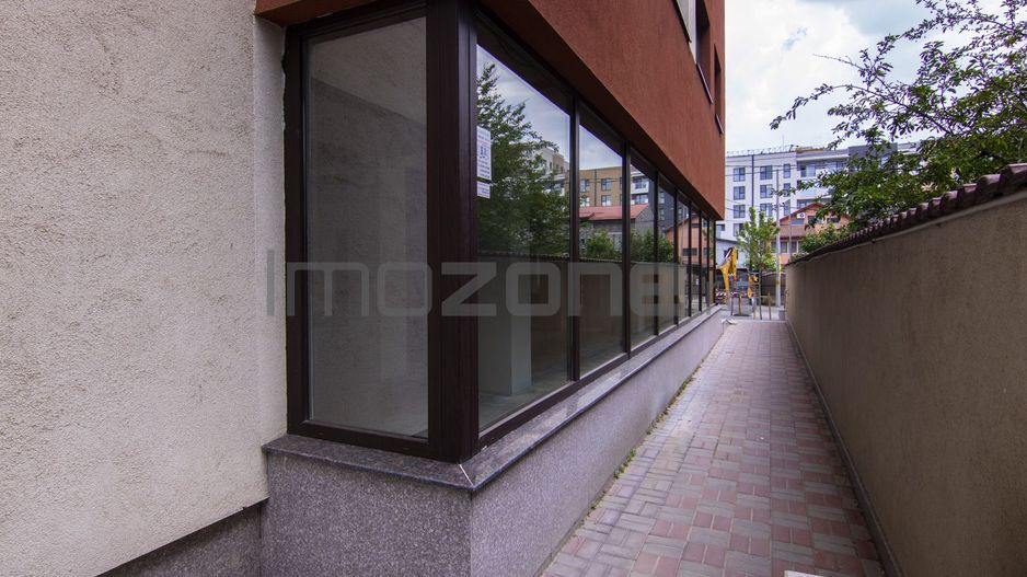 UVERTURII 147 SPATIU COMERCIAL STRADAL 50mp la parterul unui bloc nou - Poză 4