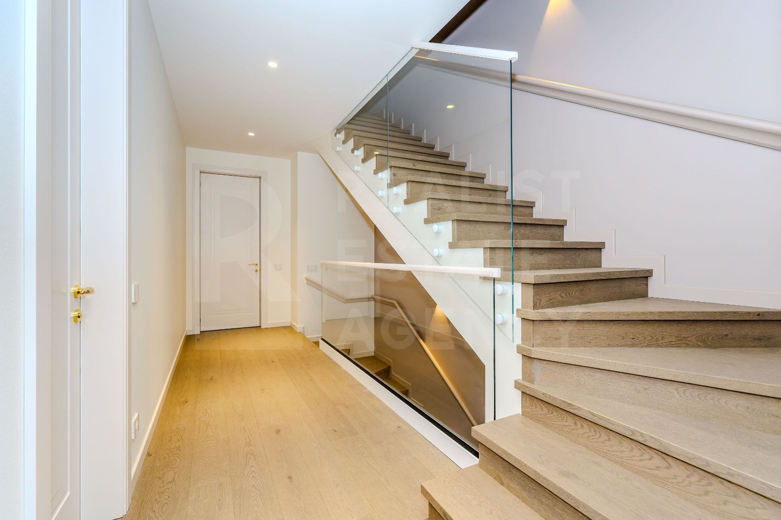 Vânzare, casă, 4 camere, str. Timiș, sector Centru - Poză 11