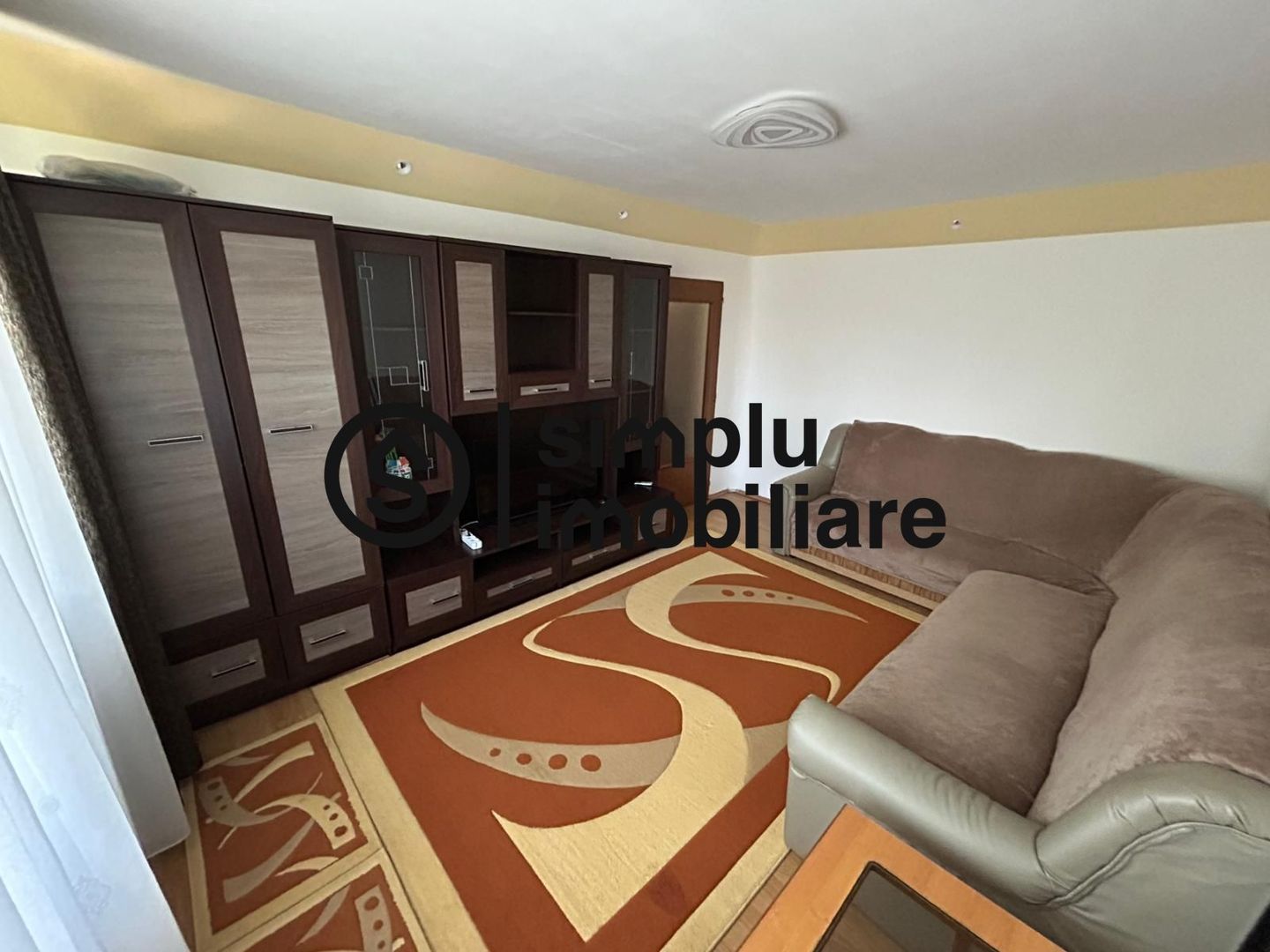 2 decomandate, etaj 2/4, Rovine - 105 000 Euro - Poză 3