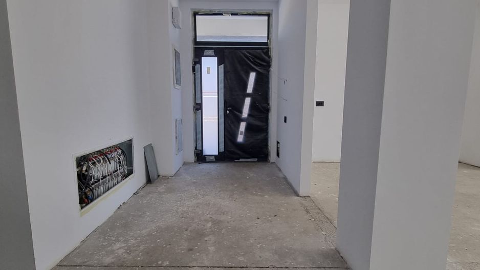 Vila impozanta, aspect deosebit, configuratie tip duplex, view, Brasov - Poză 17