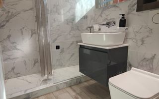 Ap. 2 camere de vânzare, mobilat, etaj 7, zona Delfinariu - Poză 7