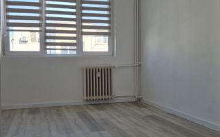 GARSONIERA  LIBERA  ETAJ 2 DIN 3  BAZA 3 - Poză 11