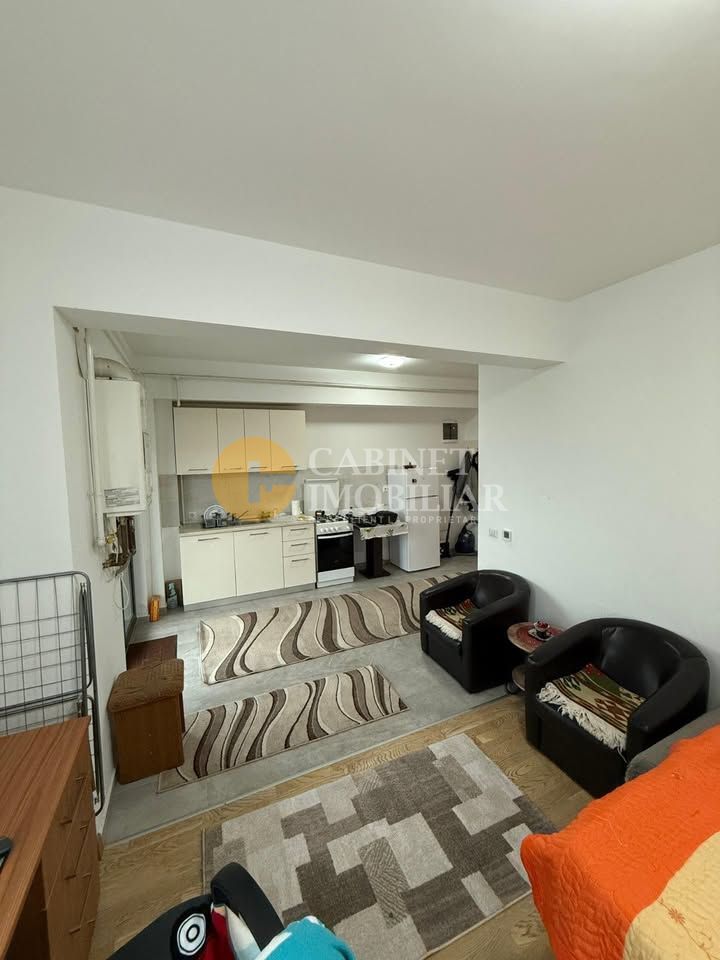 ETAJ INTERMEDIAR - APARTAMENT 1 CAMERA - POPAS PACURARI - Poză 2