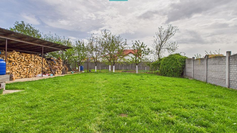 Vilă cu 6 camere și teren generos în Șagu - Poză 14