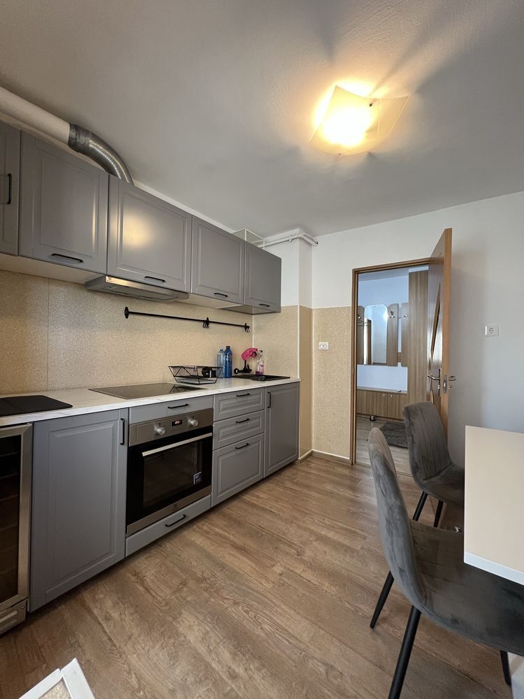 Calea Girocului | 2 camere | Decomandat | Centrală proprie | Acoperiș  Copiază - Poză 4