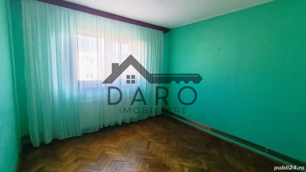 Vând apartament 4 camere in Dâmb - Poză 4