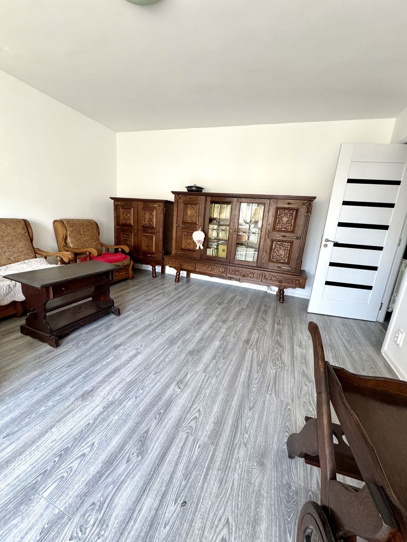 Apartament 2 Camere | Decebal | Decomandat - Poză 1