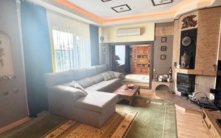 Casă de vânzare pe strada Tudor Vladimirescu - Poză 2