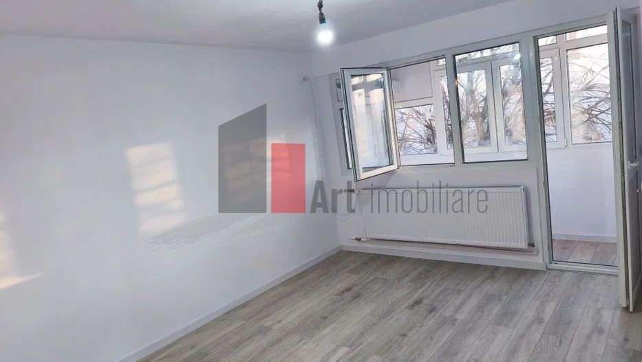 Vânzare apartament decomandat 2 camere Giurgiului - Piața Progresului - Poză 4