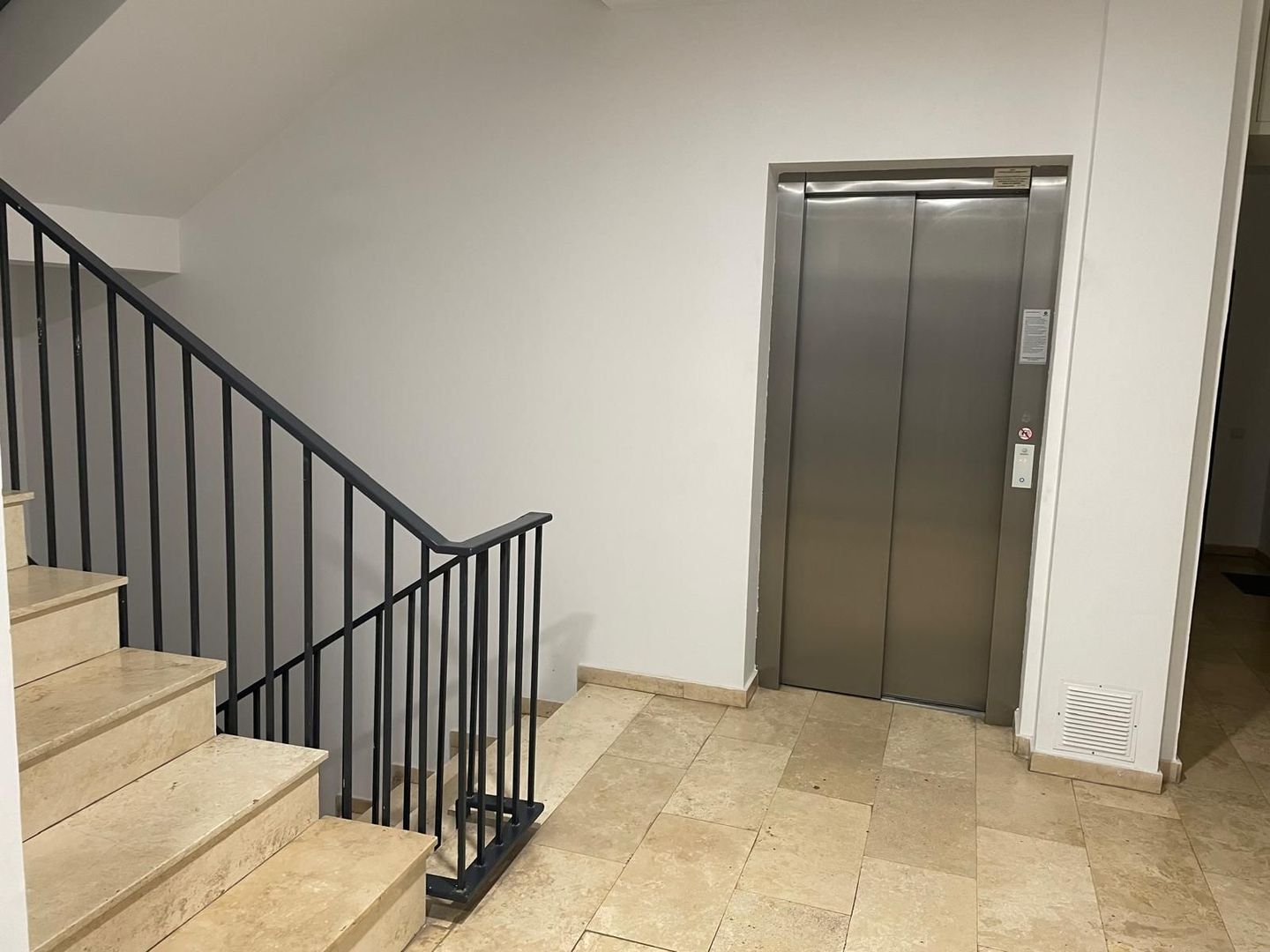 STUDIO DE VANZARE I ZONA HERASTRAU I SECTOR 1 - Poză 11