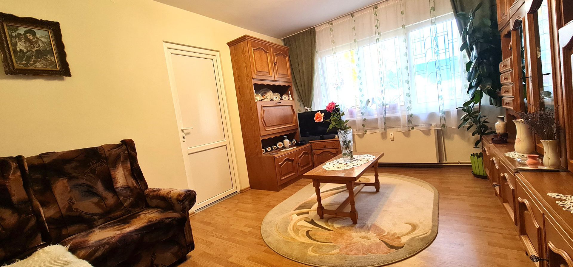 Apartament 2 camere cartier Astra langa piata - Poză 1