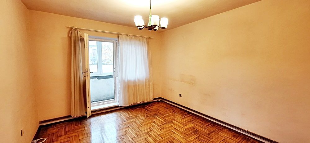 Central, la poalele Dealului Cetatii, apartament cu doua camere, 107000 euro - Poză 7