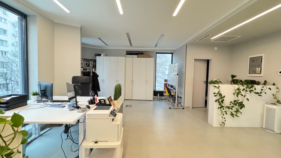 Oportunitate - Spatiu de birouri premium in Cladire Mixta Zona Decebal - Poză 12