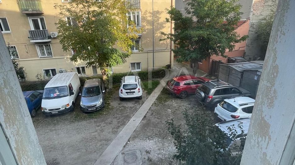 EXCLUSIVITATE. Oaza de liniste in Centrul orasului Cluj-Napoca. Garaj. - Poză 15