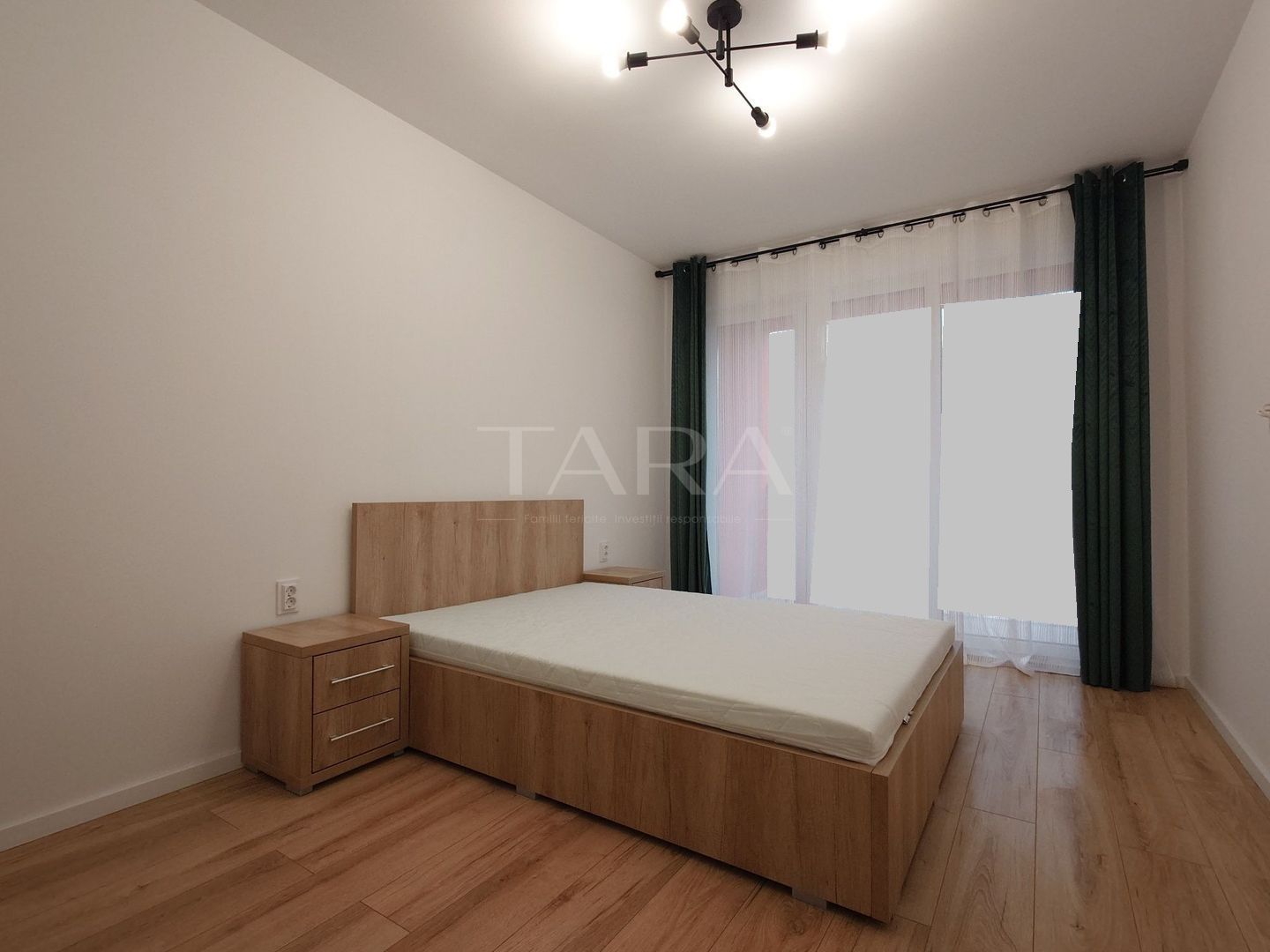 Apartament modern cu 2 camere, mobilat și utilat, zona Abatorului. - Poză 1
