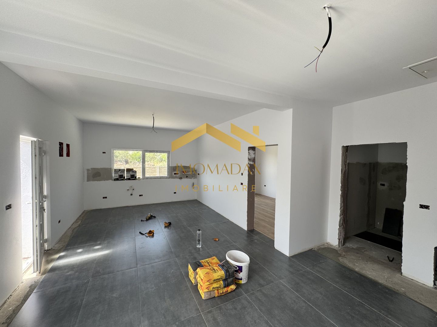 - Duplex -3 camere - 2 bai - - Poză 2