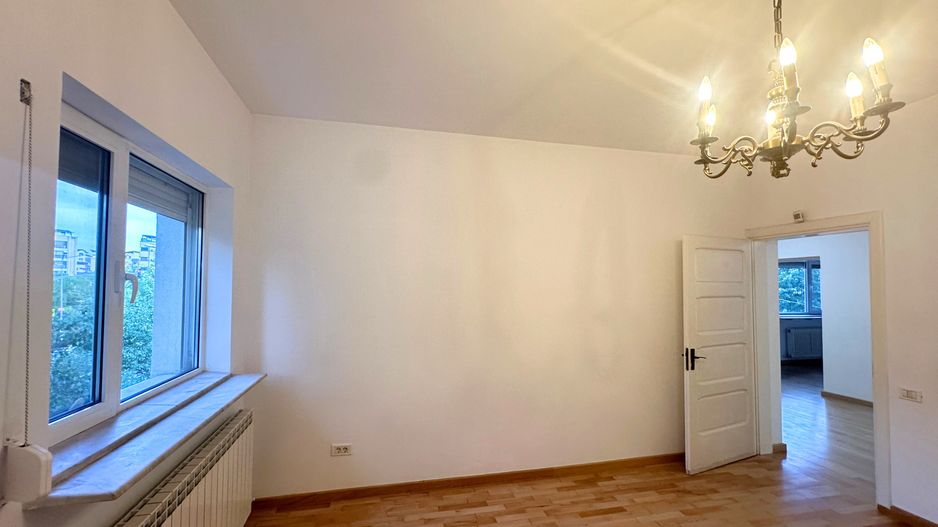 Oferim spre închiriere o proprietate de excepție zona Sisesti - Poză 27