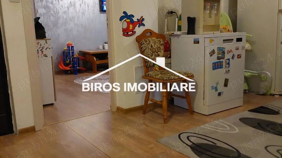 2 decomandate Lapus Arges, Bulevard Decebal - Poză 2