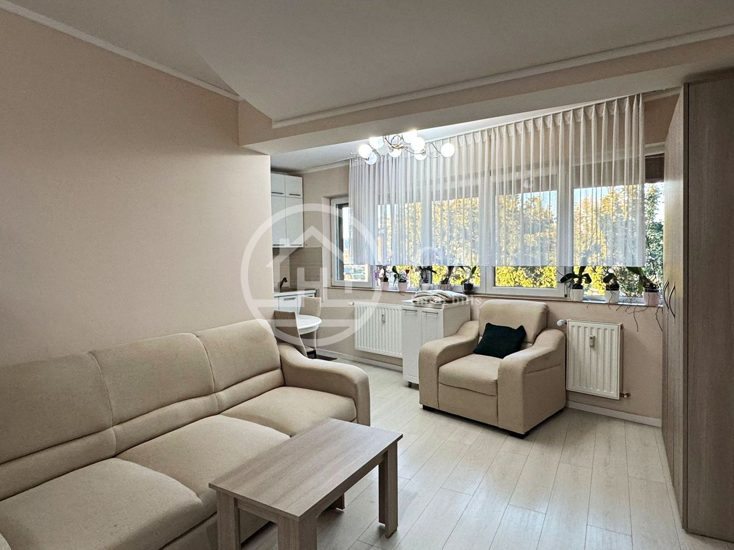 Apartament de inchiriat cu 2 camere in Prima Nufarul, Oradea - Poză 2