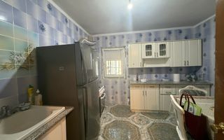 3 cam in zona Vitan Mall - Poză 9