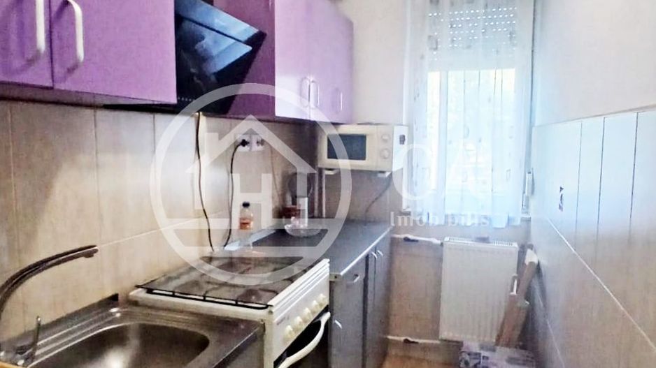 Apartament cu 2 camere de vanzare in zona Rogerius, Oradea - Poză 6