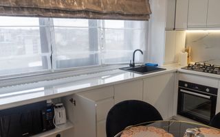 Apartament modern, 2 camere, 50 mp, mobilat lux, parcare inclusă – Vișan - Poză 3