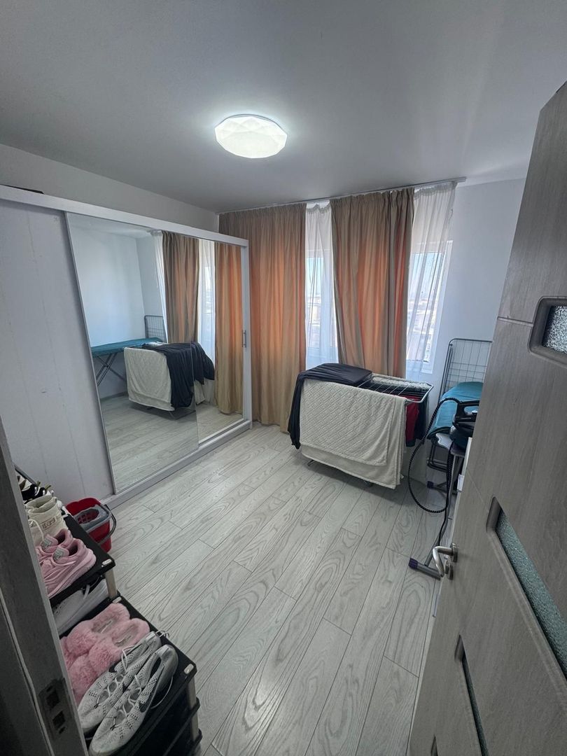 Apartament 3 camere de vânzare – Tineretului, bloc turn - Poză 9