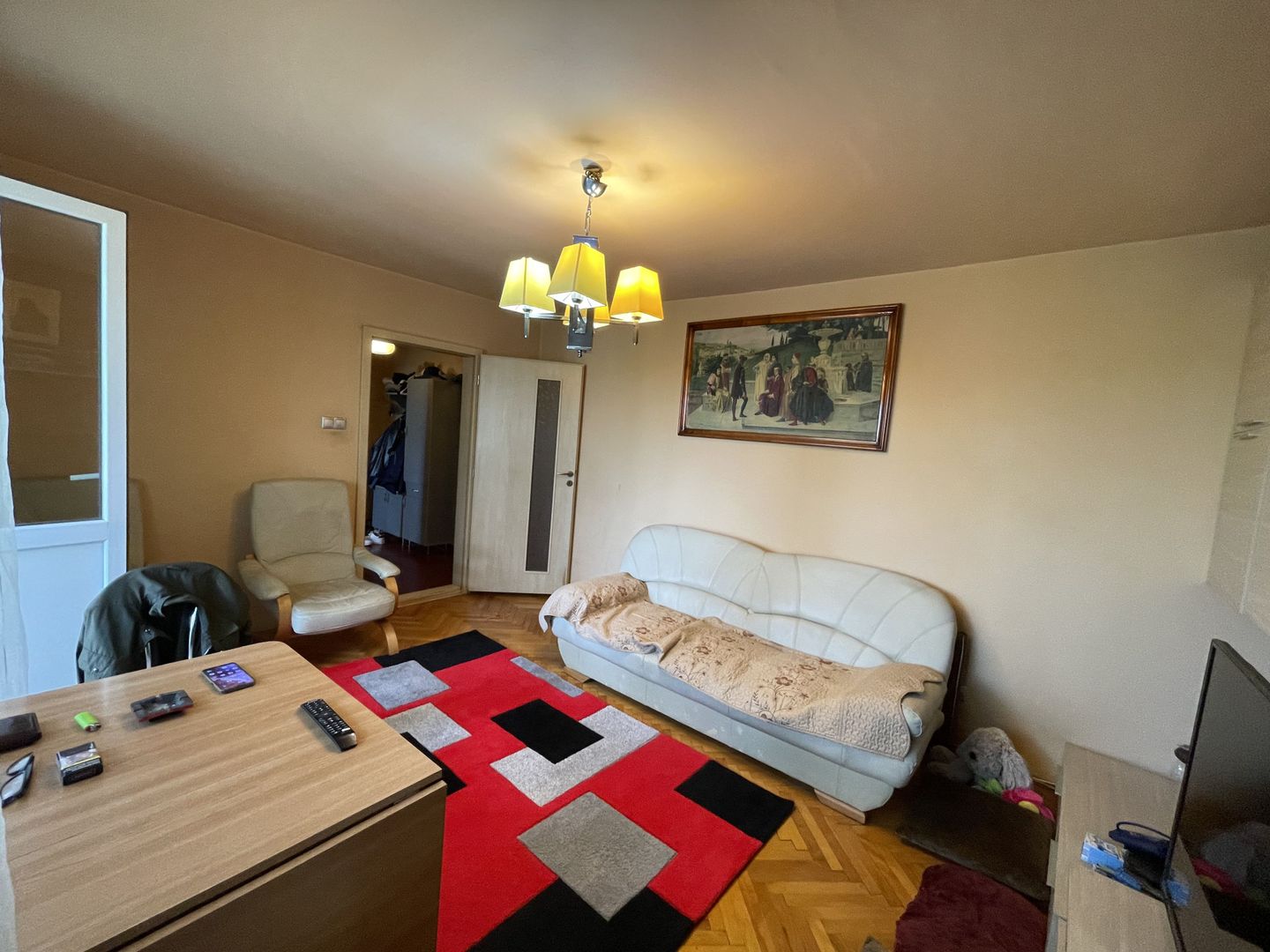 Apartament 4 camere, decomandat, zona excelenta, comison 0%. - Poză 2