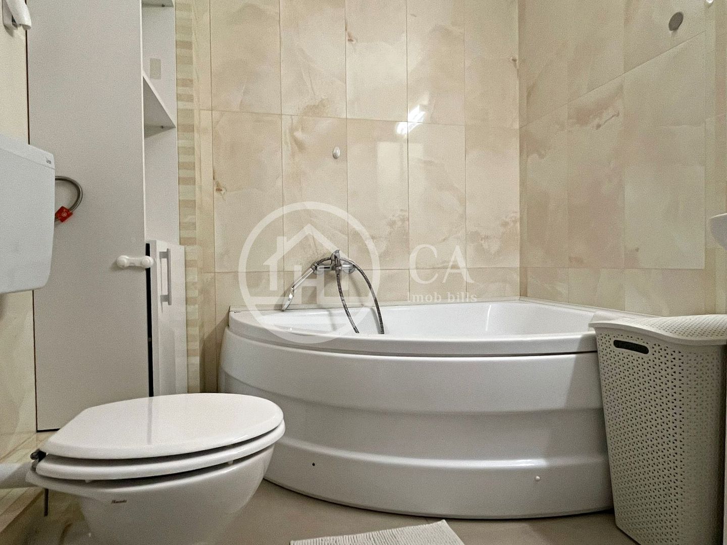 Apartament cu 3 camere de închiriat în Zona Nufărul, Oradea - Poză 15