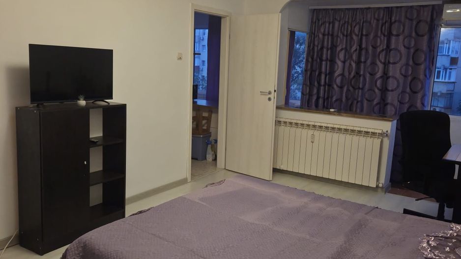 Garsoniera moderna si spatioasa de inchiriat, Tineretului - Poză 2
