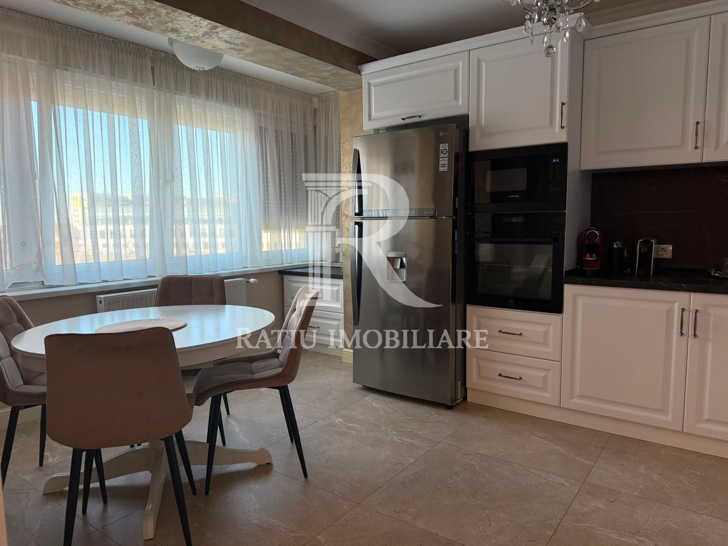 Apartament cu 3 camere | 100 mp | Centru Civic | Oradea - Poză 5