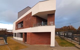 Casa tip Duplex,  6 camere, Campului!! - Poză 1