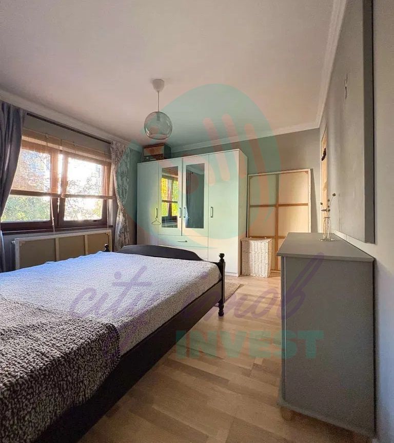 Apartament renovat cu CENTRALA PROPRIE - Poză 3