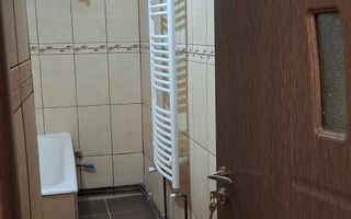 Apartament de vanzare 2 camere cu Balcon,renovat complet - Poză 3