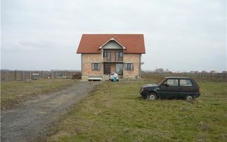 Casa 300mp drum Lazuri+60 ari teren - Poză 2