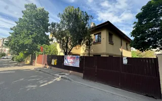 Casă p+1 formata din doua apartamente - Poză 19