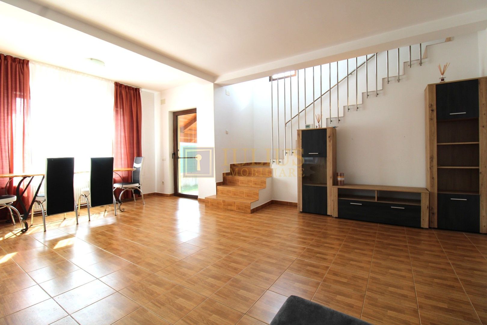 Casa INDIVIDUALA  P+M in Dumbravita, aproape de padure. - Poză 3