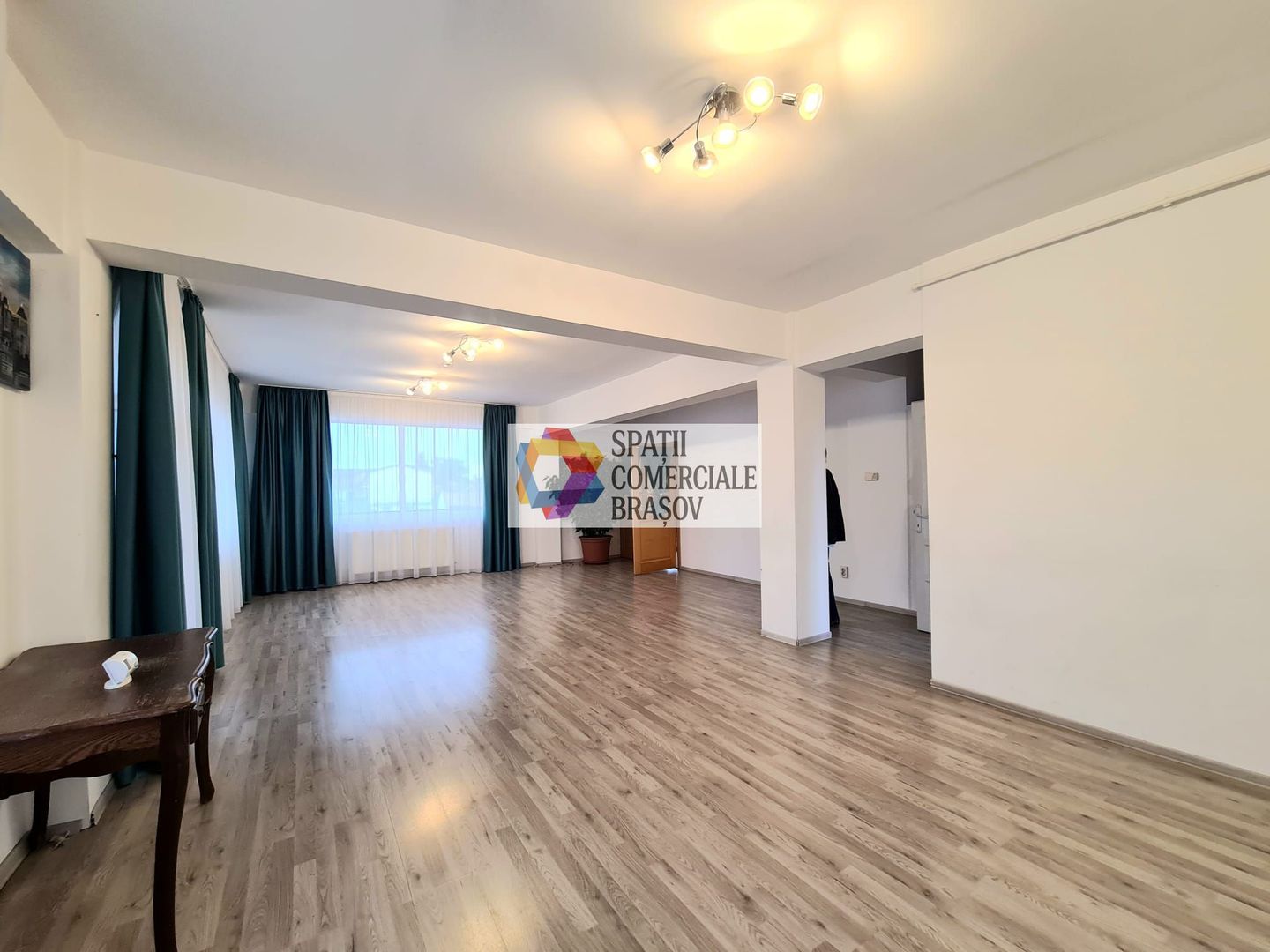 Casa de închiriat in Brașov - 400 mp - Poză 3