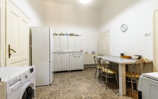 Apartament cu 4 camere zonă ultracentrală - Poză 4