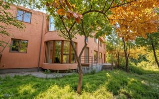 Casa la gri in Pipera  cu potential 1000 euro m2 - Poză 2