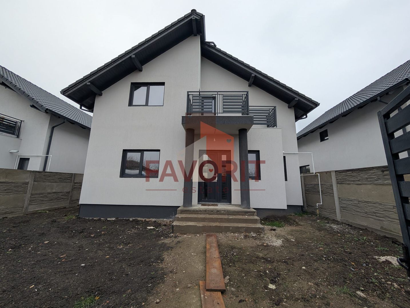 Casa individuala | Parter + Etaj | Asfalt | Toate utilitatile | - Poză 1